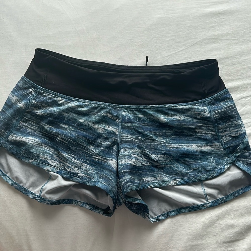 Lululemon blue design shorts